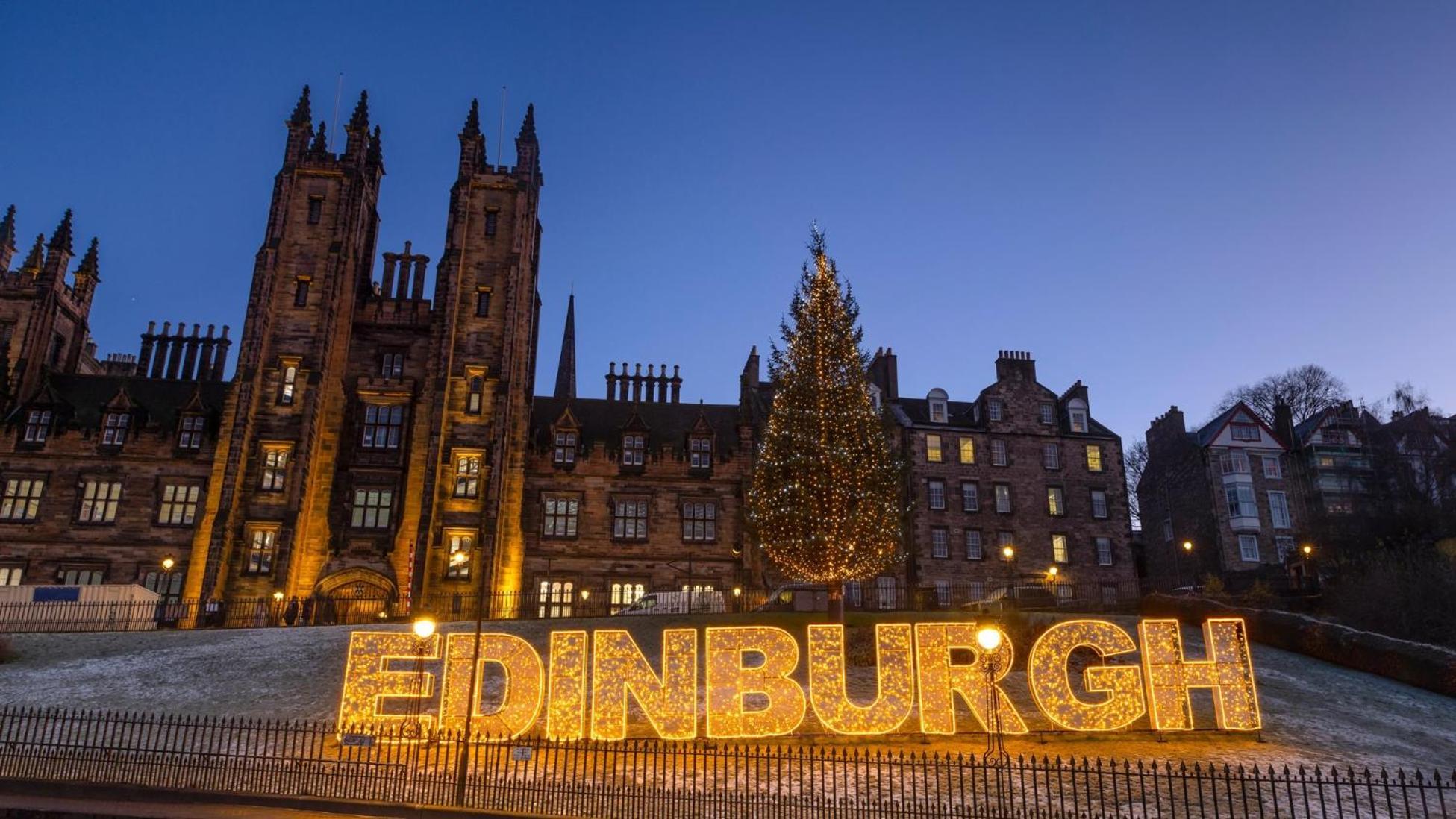 Appartement Stunning 5Br Royal Mile Penthouse à Édimbourg Extérieur photo